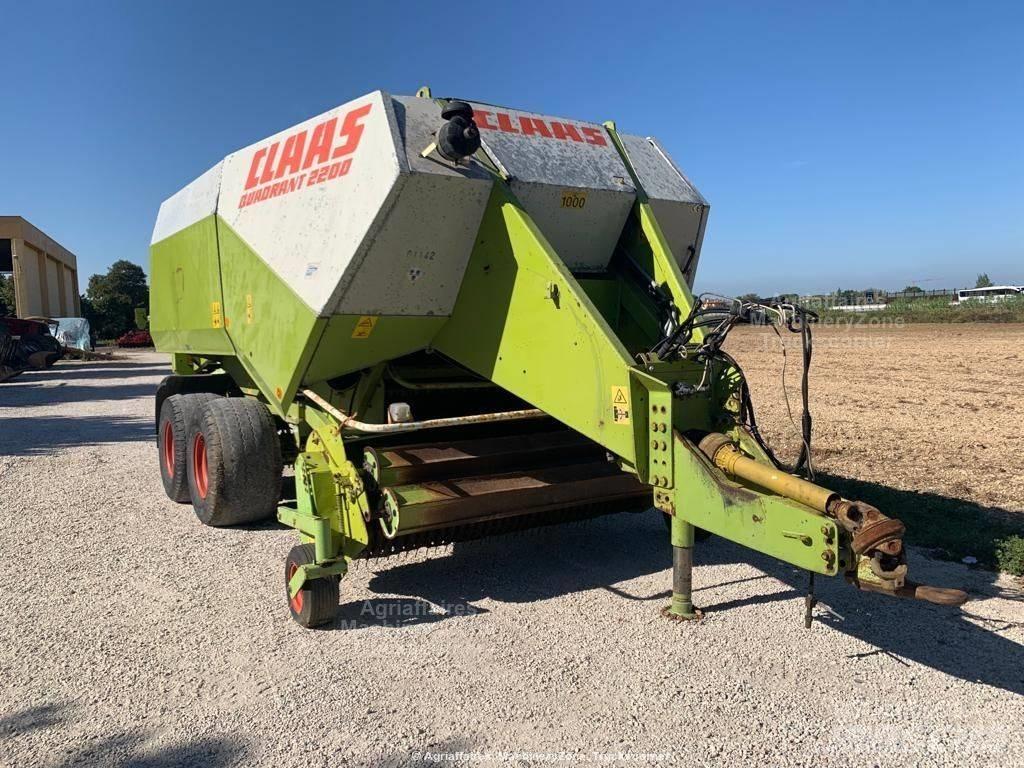 CLAAS Quadrant 2200 方捆打捆机