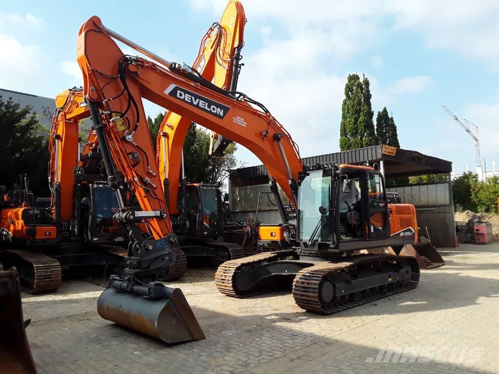 Doosan DX225LC-7 履带挖掘机