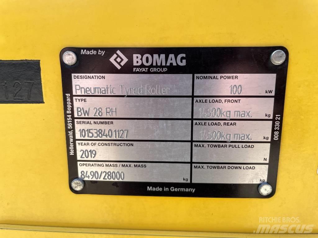 Bomag BW28RH 胶轮压路机