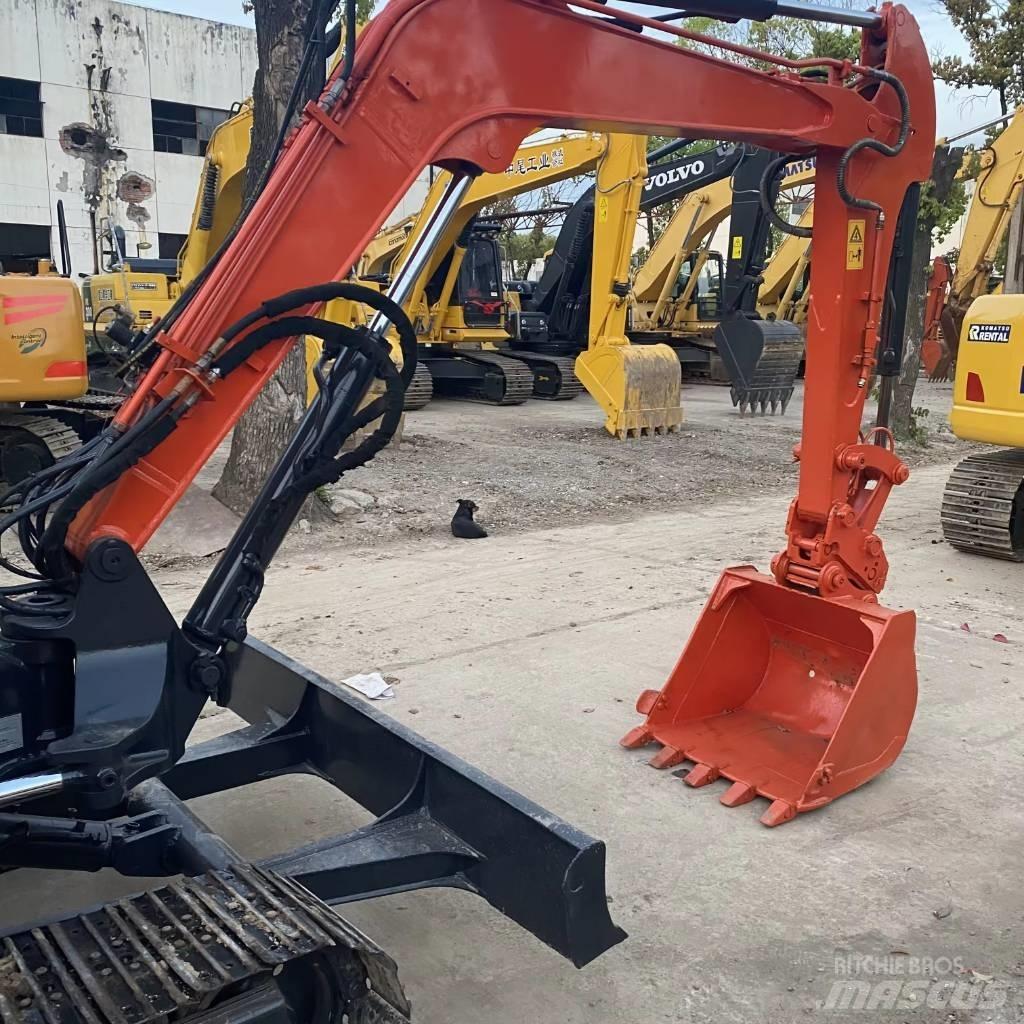 Hitachi ZX 50 U 小型挖掘机