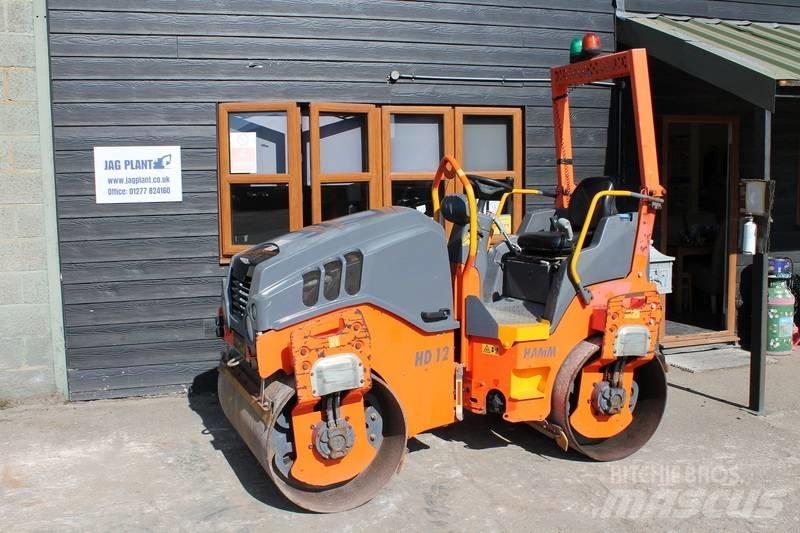 Hamm HD 12 双轮压路机