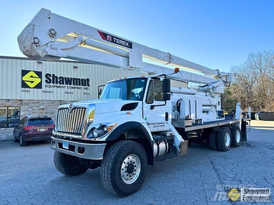Terex RMX75-100 车载式高空作业车