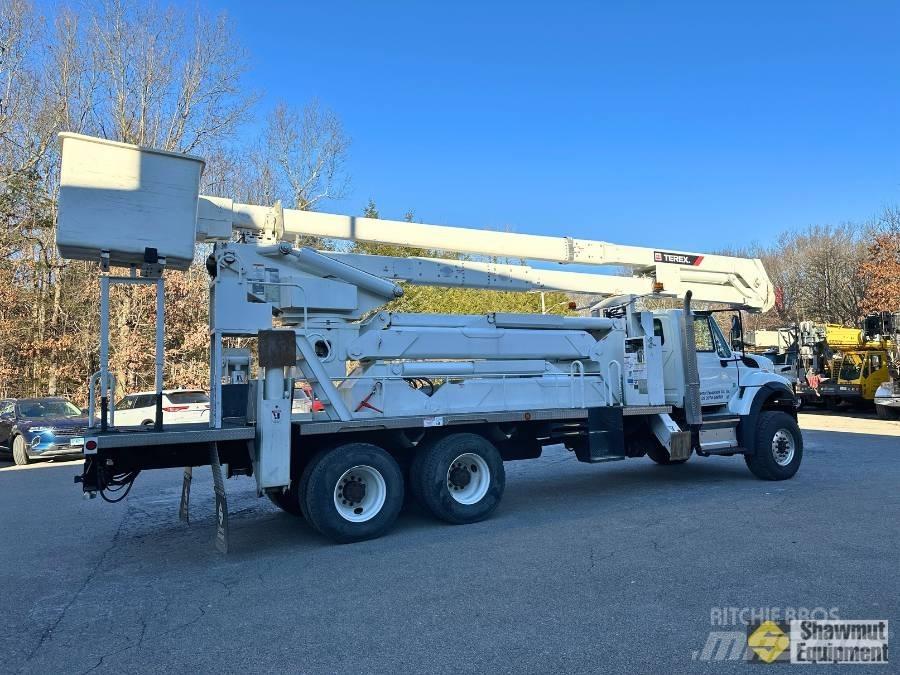 Terex RMX75-100 车载式高空作业车