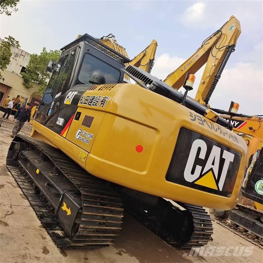 CAT 320D 履带挖掘机