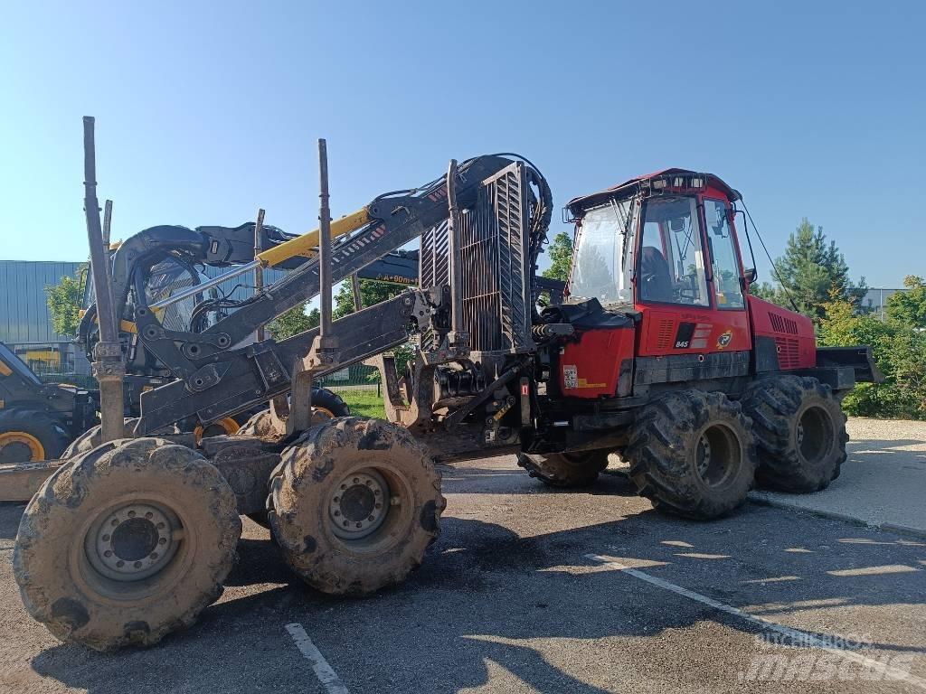 Komatsu KOMATSU 845 集运机