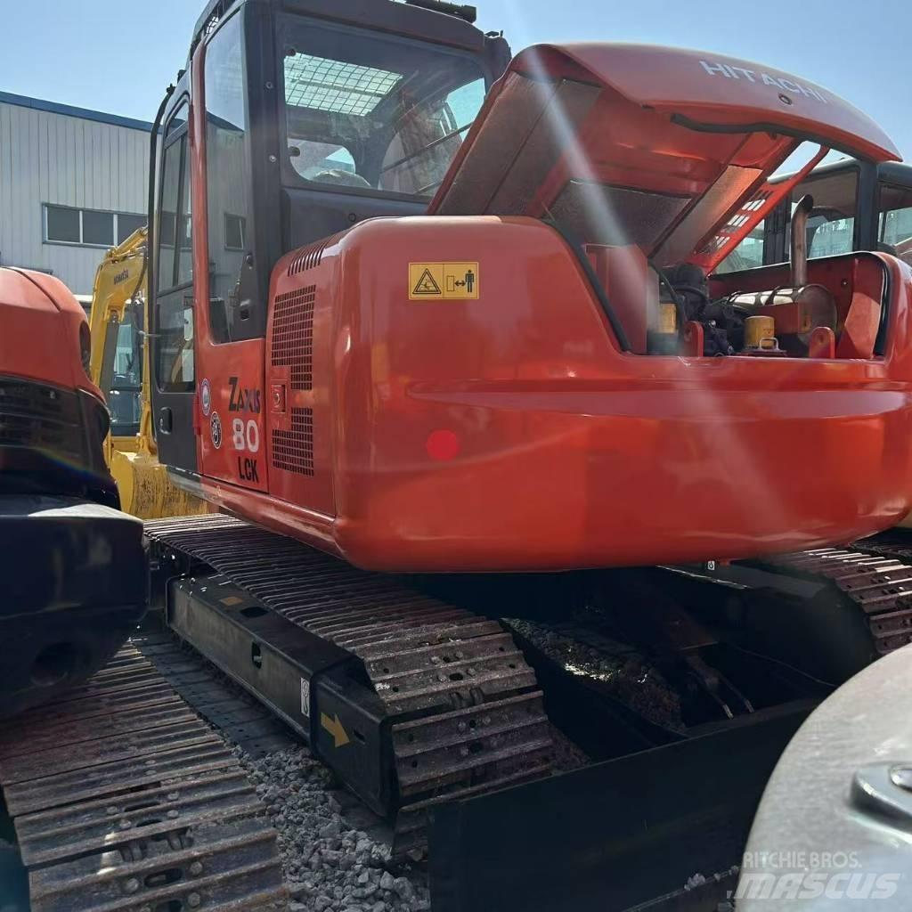 Hitachi ZX 80 履带挖掘机