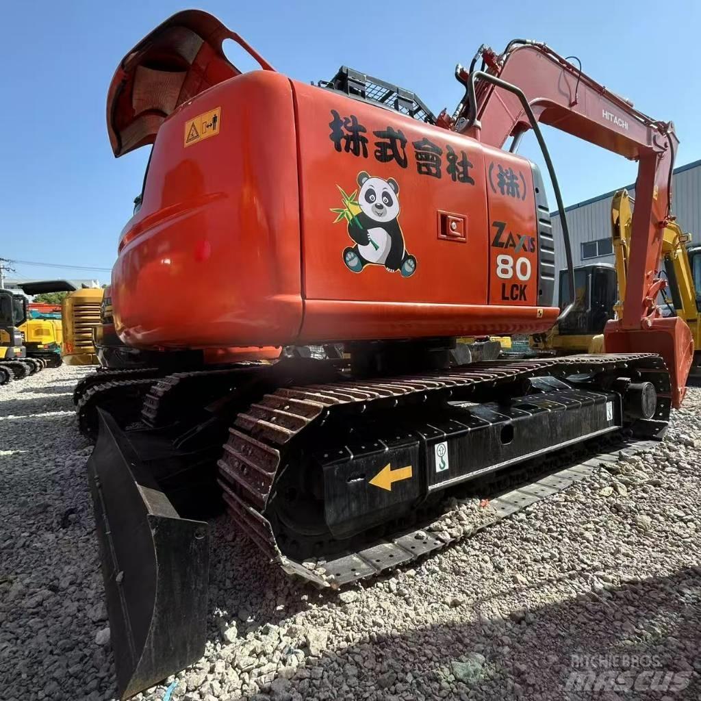 Hitachi ZX 80 履带挖掘机