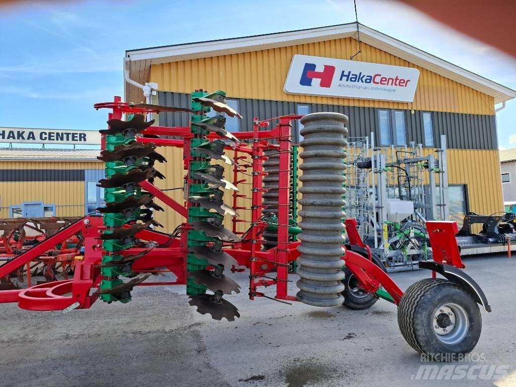 Agro-Masz BT40H 圆盘耙