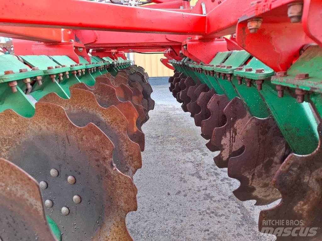 Agro-Masz BT40H 圆盘耙
