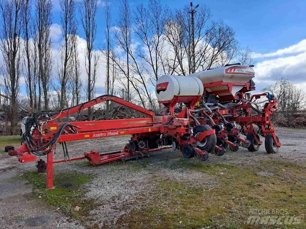 Massey Ferguson 9812 多功能条播机