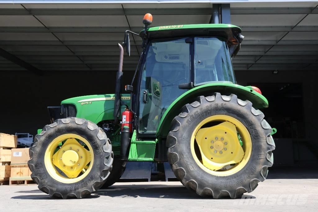 John Deere 5075 E 拖拉机/农用车
