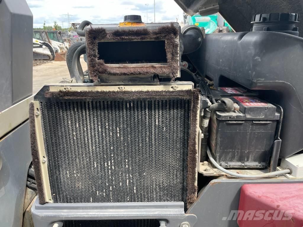 Dynapac CC1300 双轮压路机