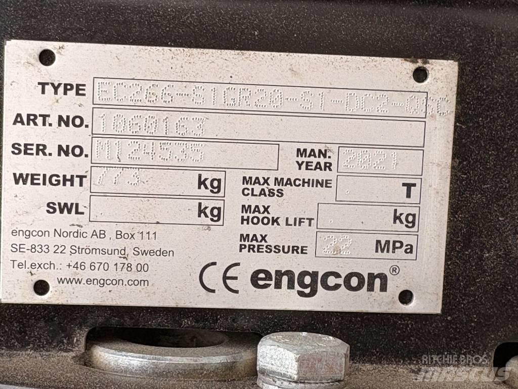 Hitachi ZX220W-7 2P 轮式挖掘机