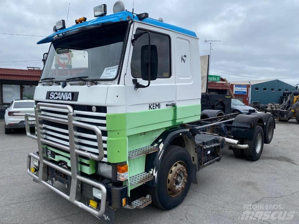 Scania R 142 平板车