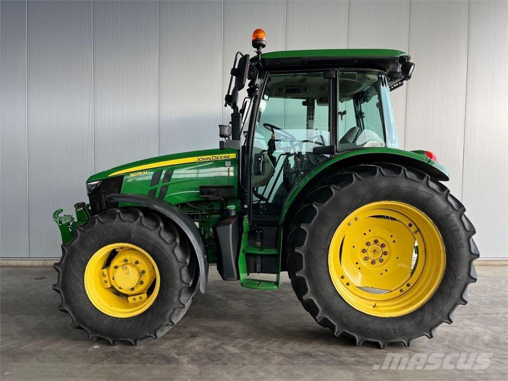 John Deere 5075 M 拖拉机/农用车