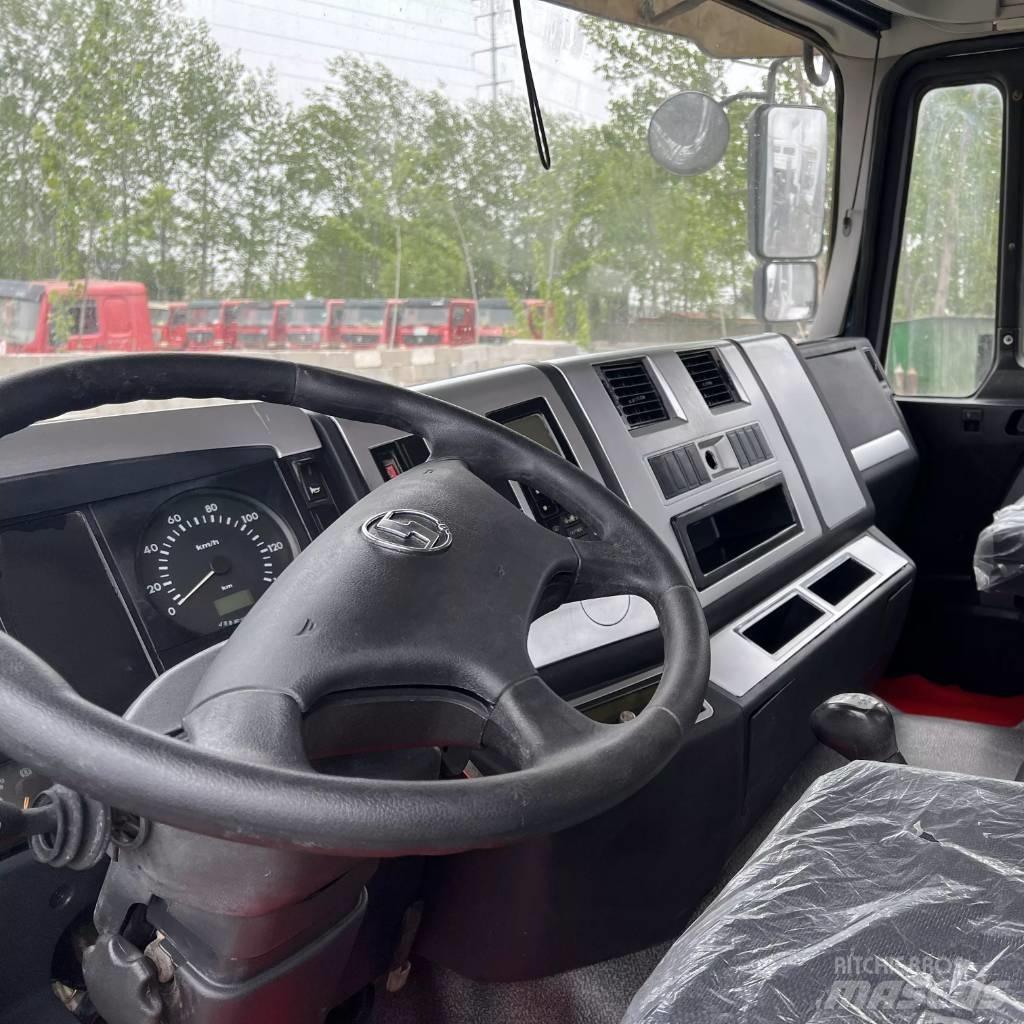 Shacman F3000 6x4 牵引车