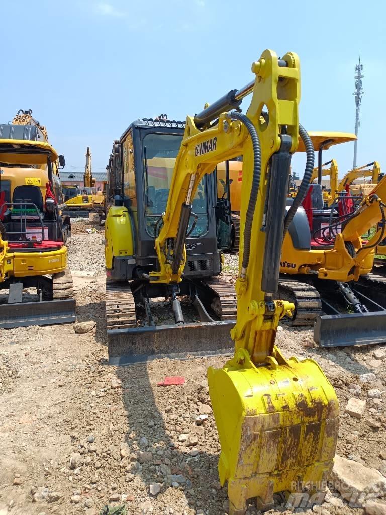 Yanmar Vio 35 小型挖掘机