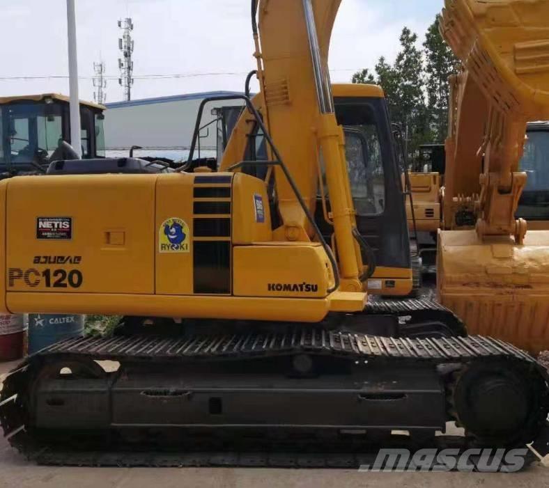 Komatsu pc120 履带挖掘机