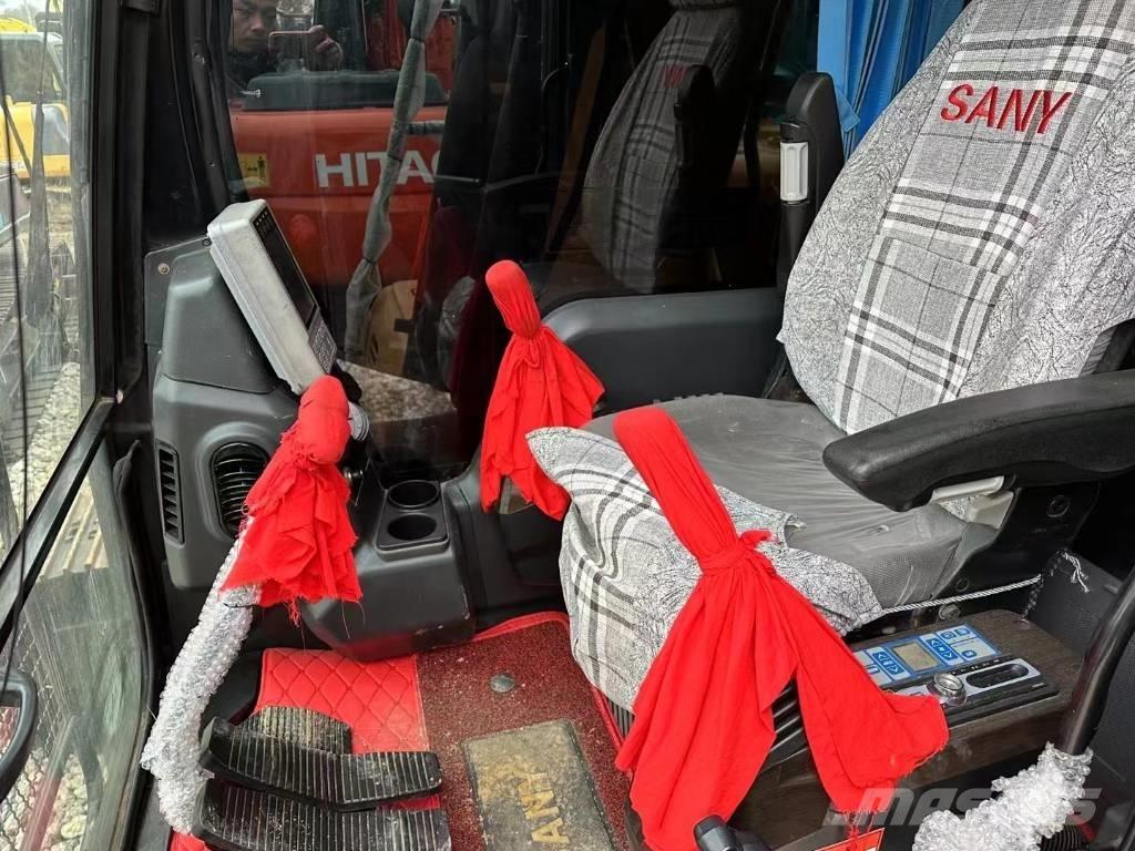 Sany SY135C 履带挖掘机