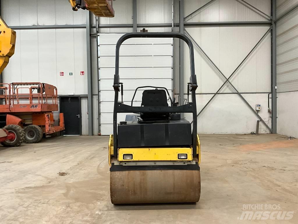 Bomag BW 138 AD 双轮压路机