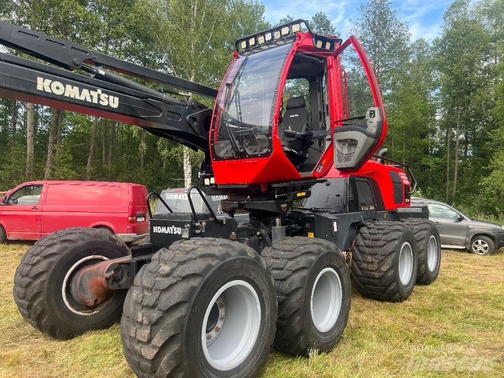 Komatsu 931 XC 收割机