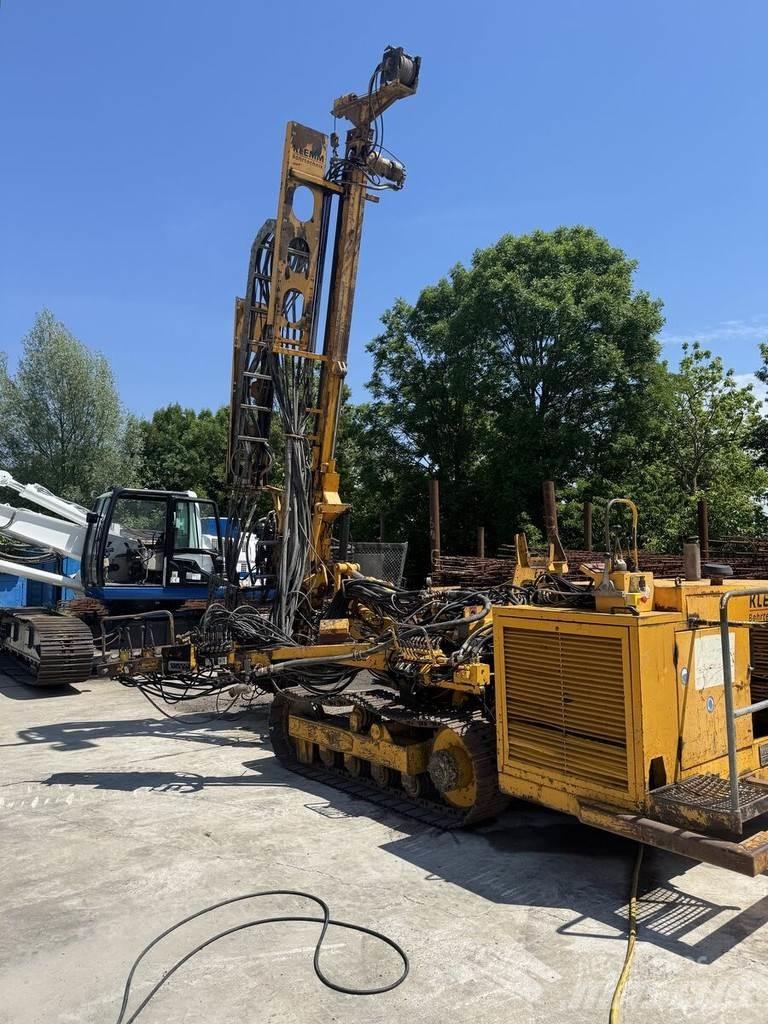 Klemm KR802 锚固钻机