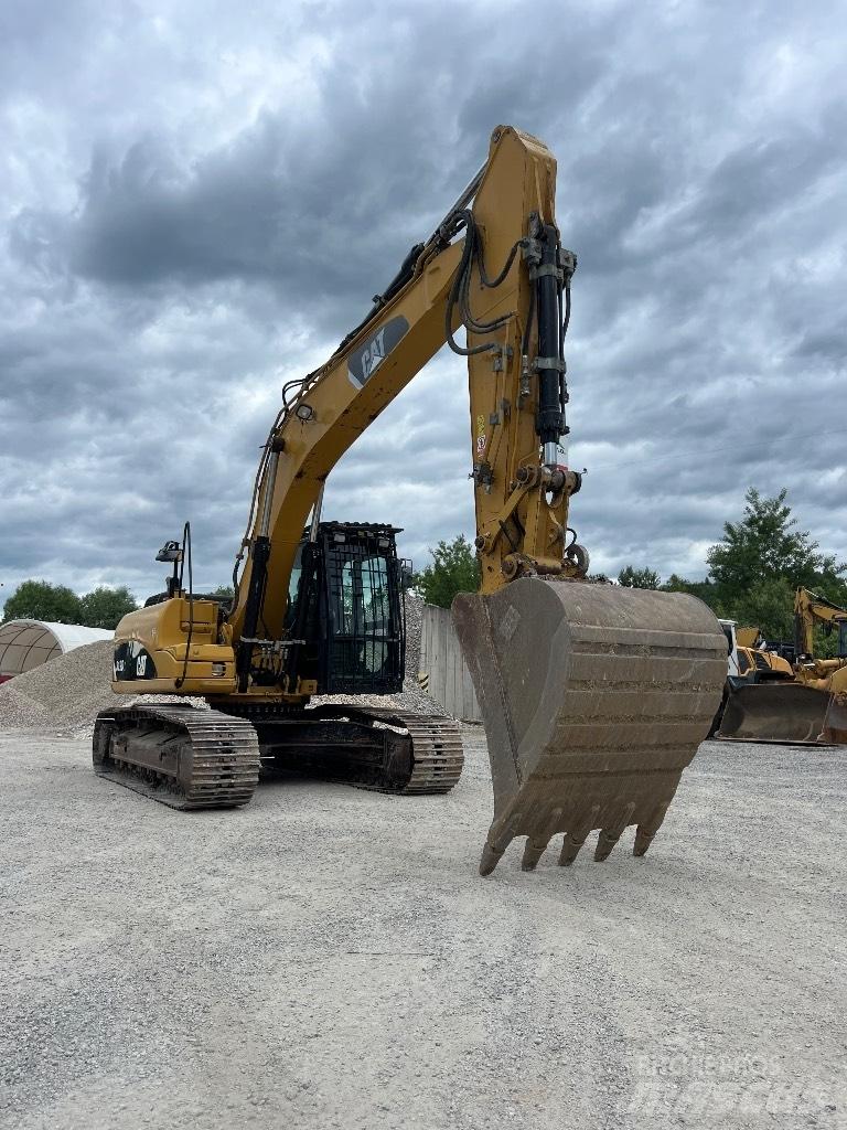 CAT 319 D L 履带挖掘机