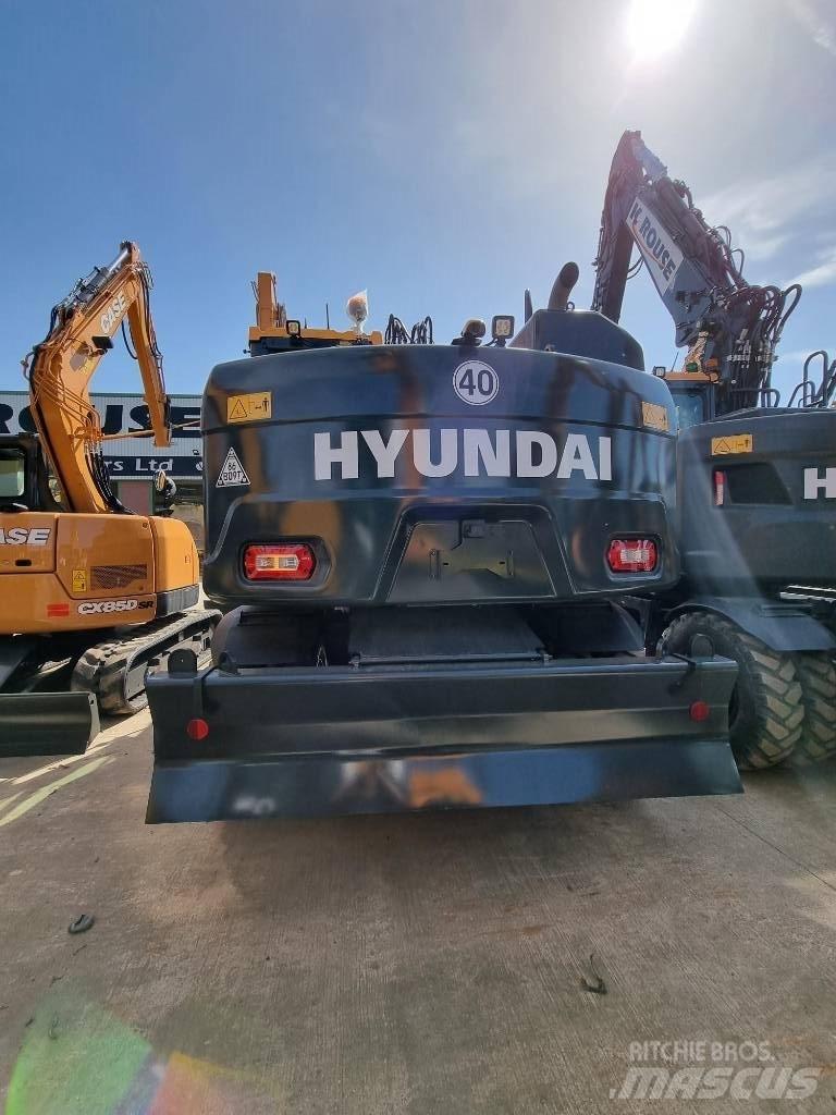 Hyundai HW140A 轮式挖掘机