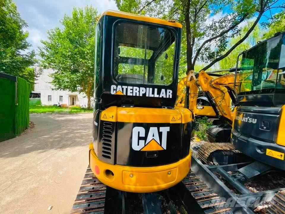 CAT 303C CR 小型挖掘机