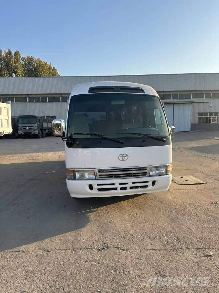 Toyota Coaster 公路客运汽车