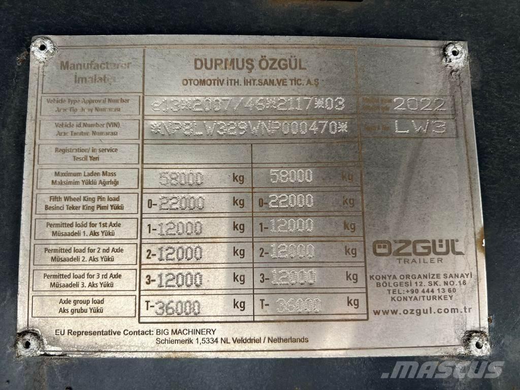 Ozgul LW3 EU 1SS 低平板半挂车