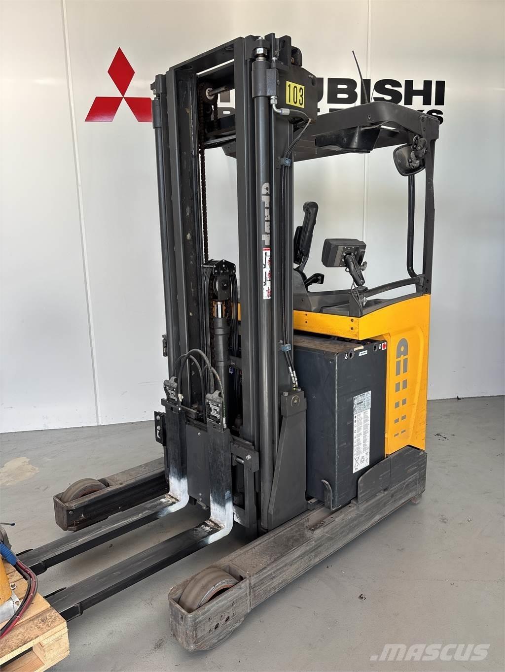 Atlet UMS200 前移式叉车