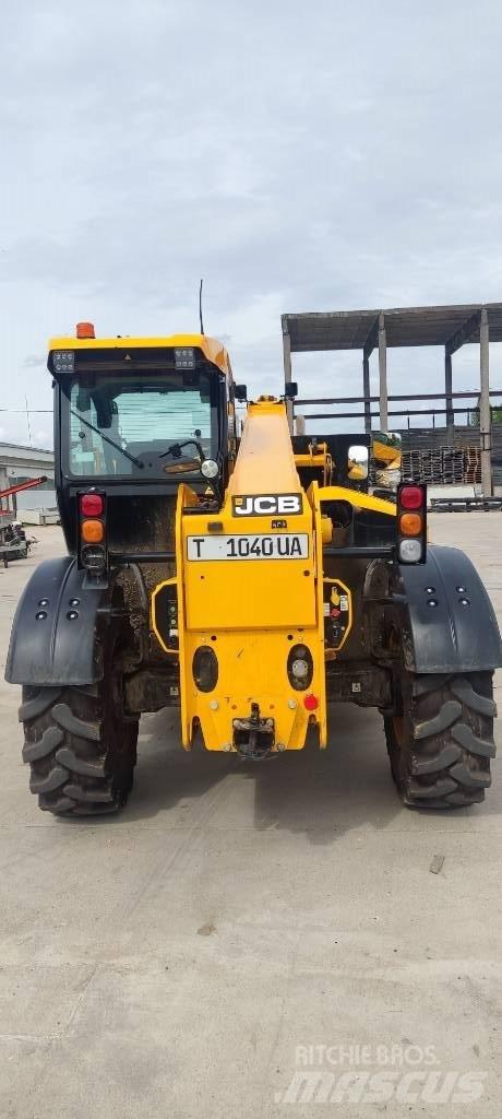 JCB 532-70AGS 多功能装载机
