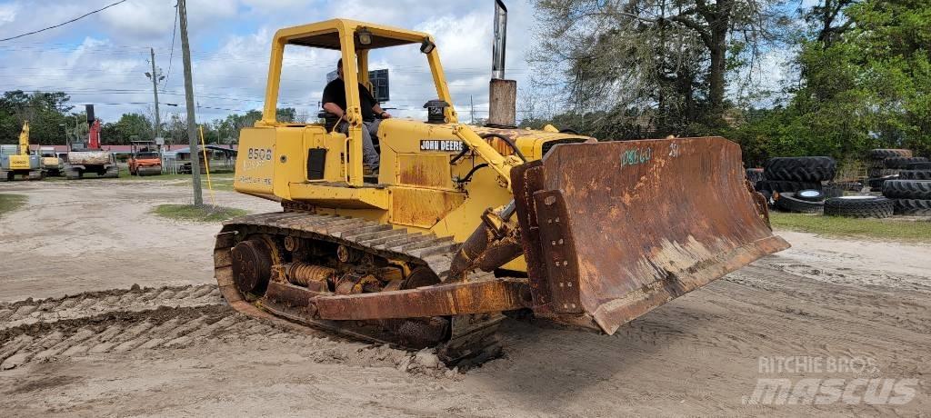 John Deere 850 B 履带式推土机
