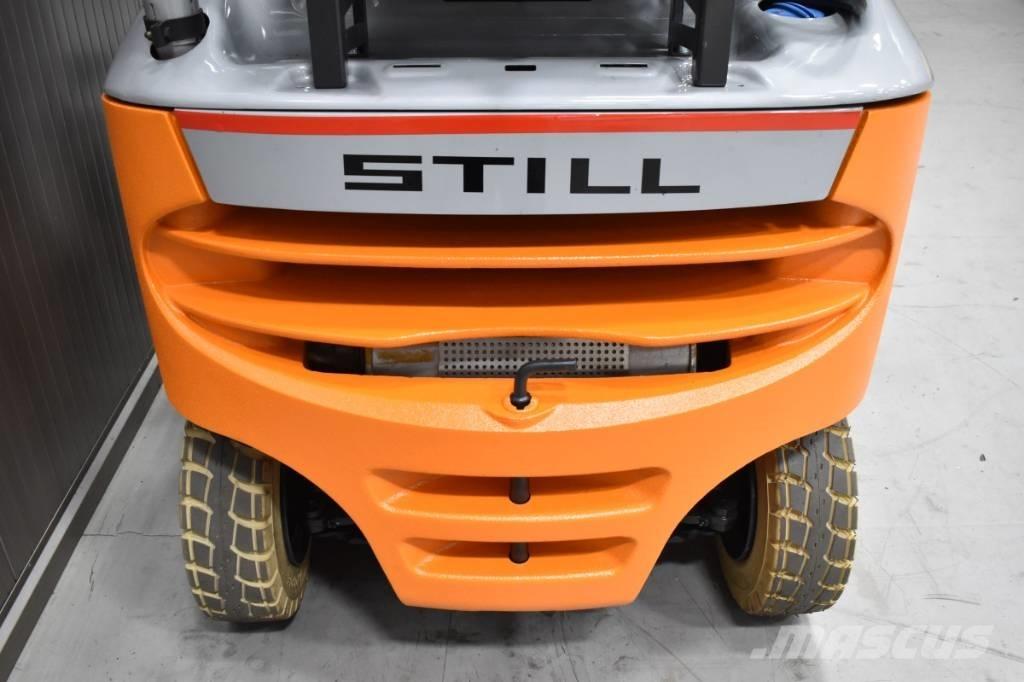 Still RX 70-16 T 天然气叉车