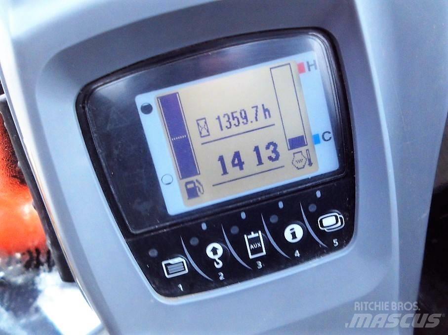 Kubota U 36-4 小型挖掘机