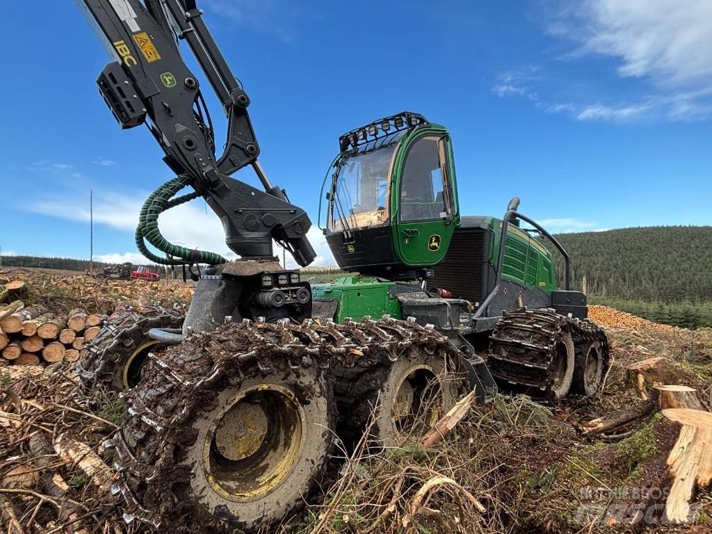 John Deere 1270G 8WD 收割机