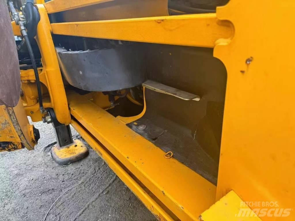 JCB 3 CX 反铲装载机