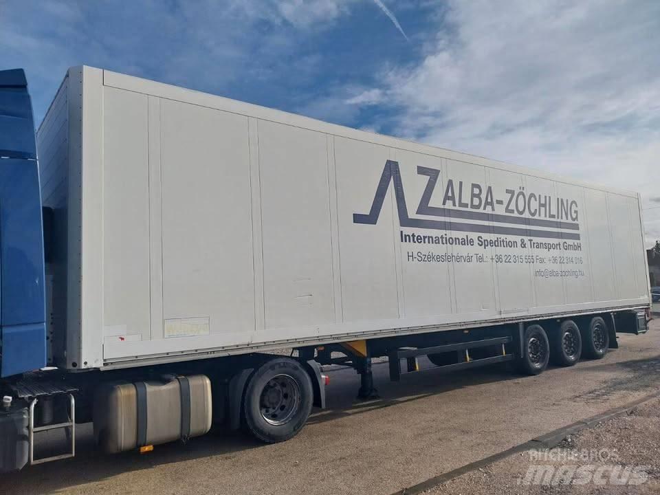 Schmitz Cargobull 厢式拖车
