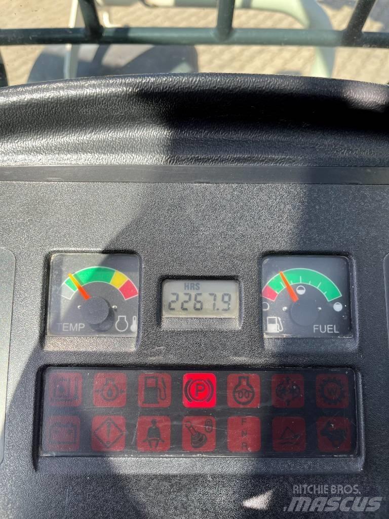 Bobcat T 2250 伸缩臂叉装车|叉装车