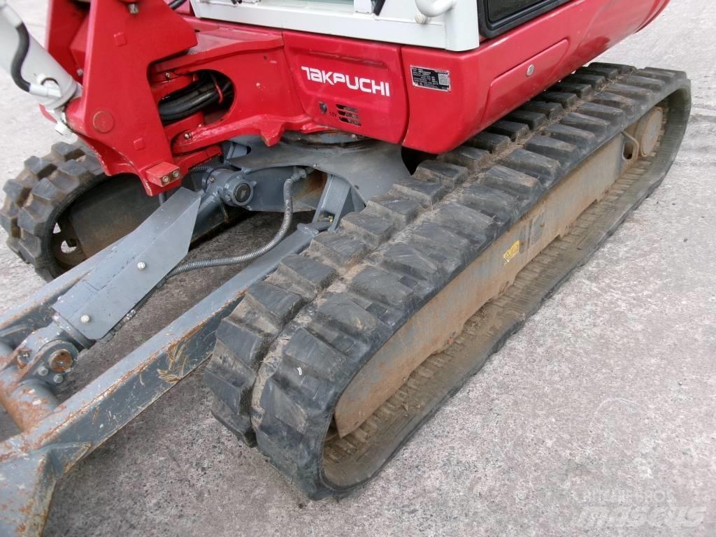 Takeuchi TB235-2 小型挖掘机