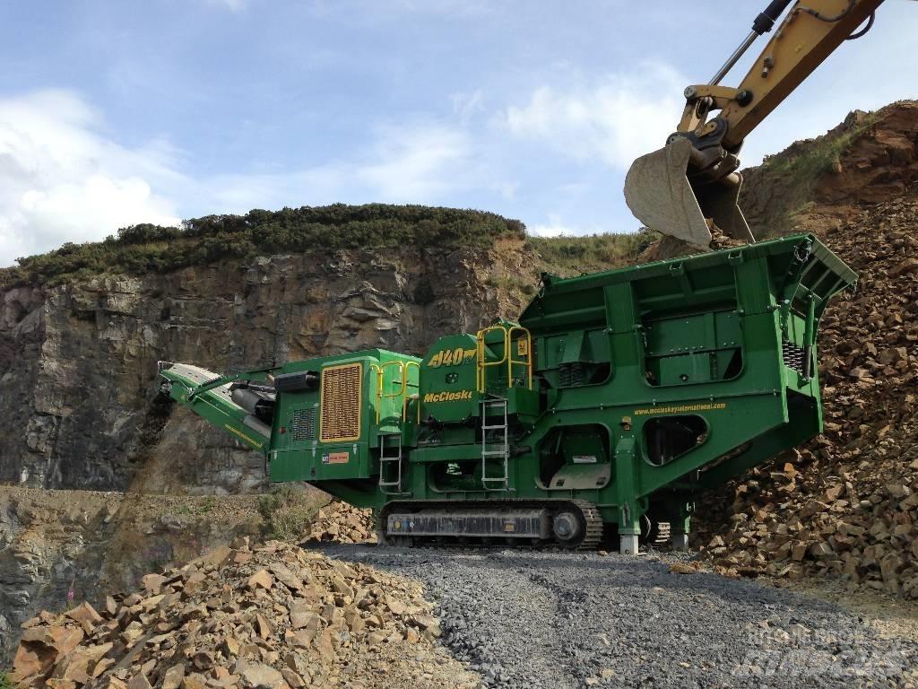 McCloskey J40 振动筛
