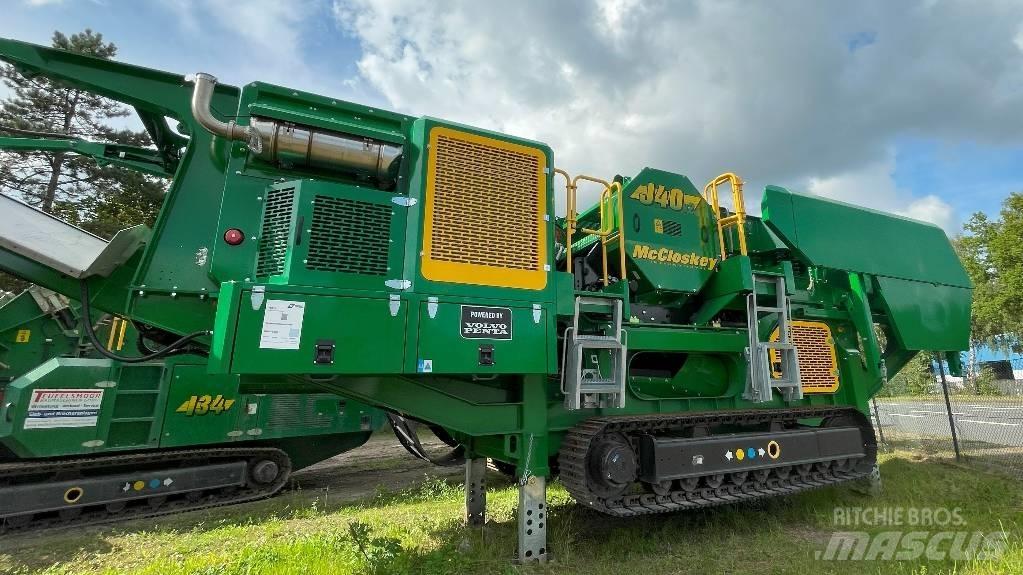 McCloskey J40 振动筛