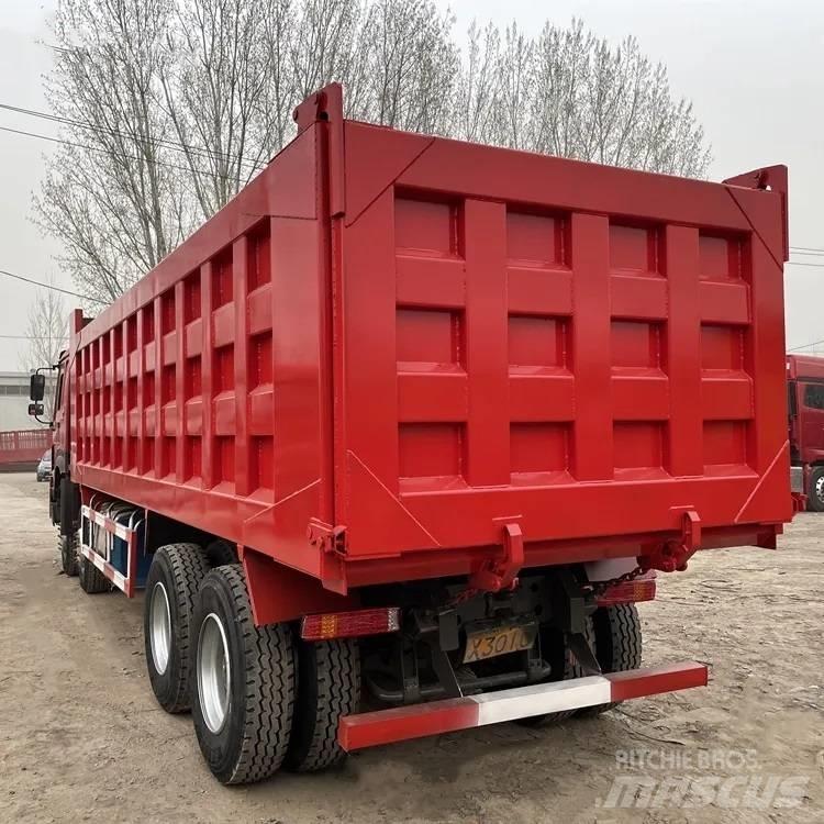 Howo 375 8x4 自卸式货车