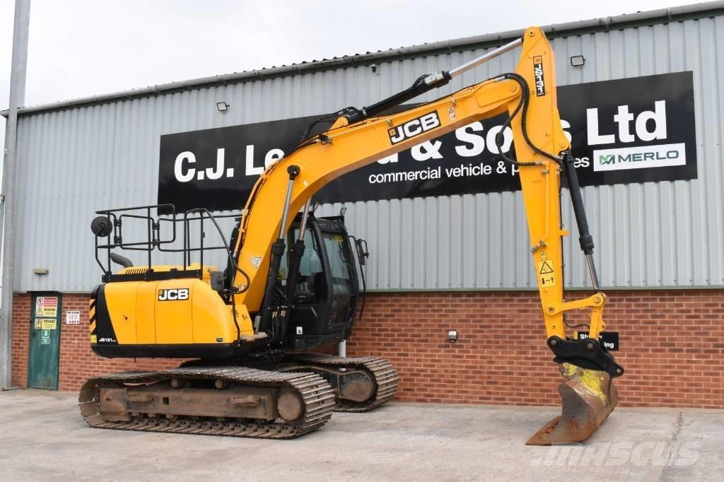 JCB JS 131 LC 履带挖掘机