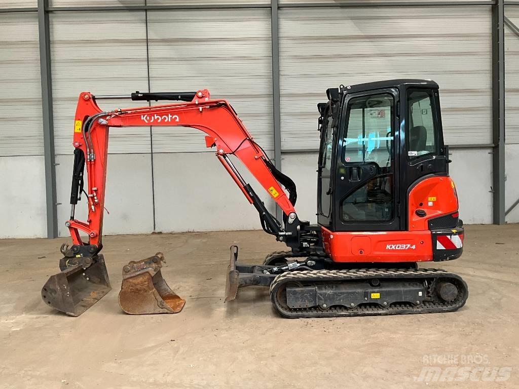 Kubota KX 037-4 小型挖掘机