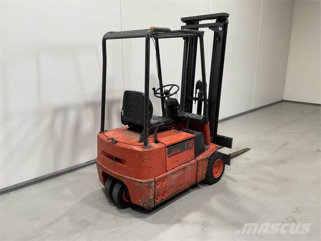 Linde E12 电动叉车