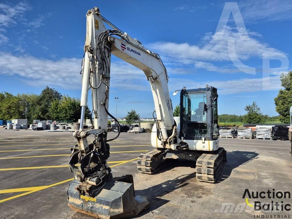 Komatsu PC80MR-3 中型挖掘机