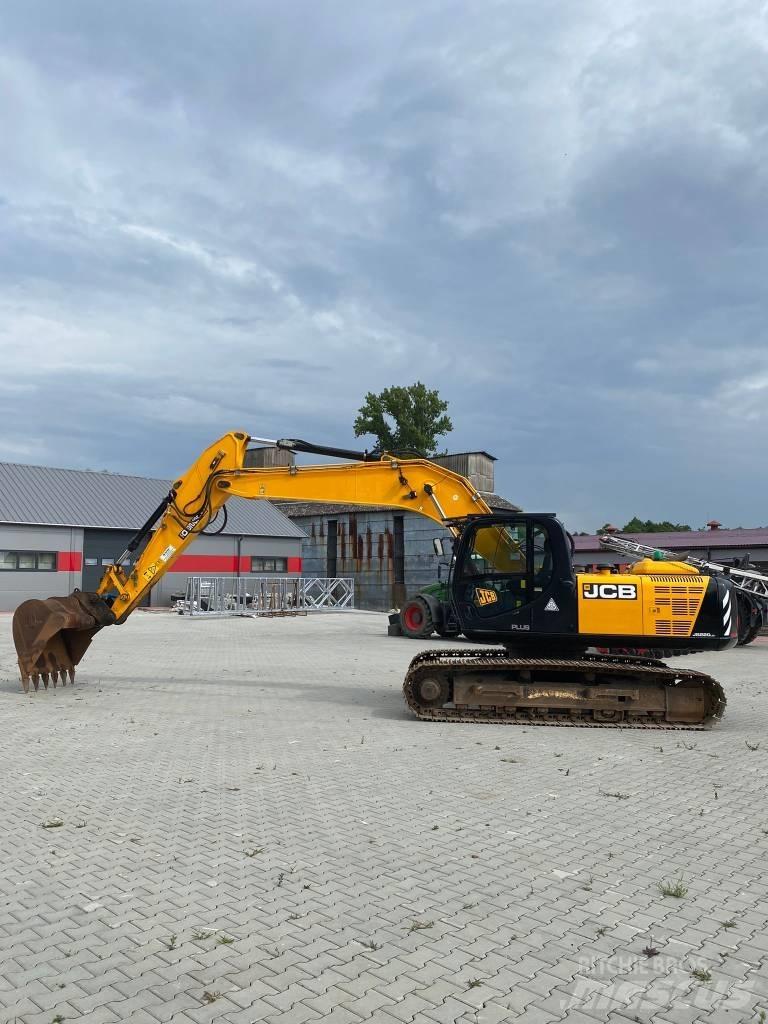 JCB JS 220 LC 履带挖掘机