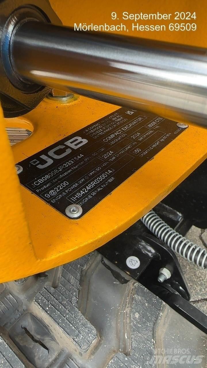 JCB 8008CTS 小型挖掘机